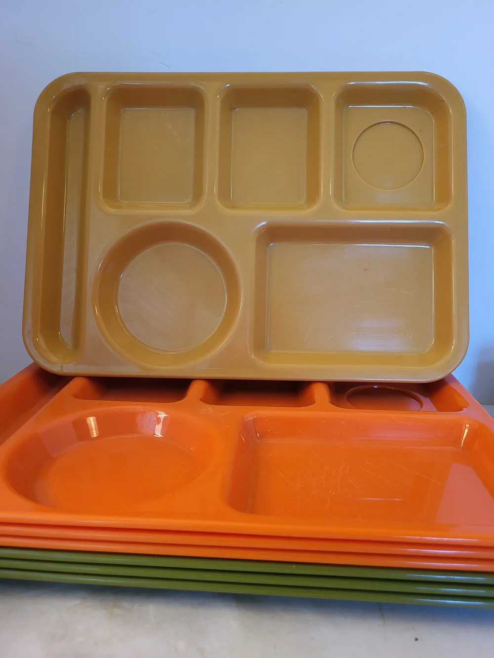 Lot Of 8 1970s SiLite #614 Cafeteria Trays Orange/Gold/Avocado